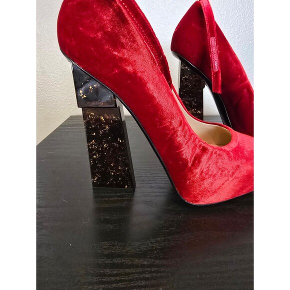 Aperlai red Cosplay / Christmas heels made in Italy NWOT women's size 38 - Picture 2 of 12
